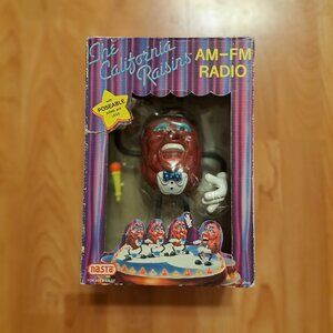 CO315 California Raisins Vintage AM FM Radio Retro Memorabilia